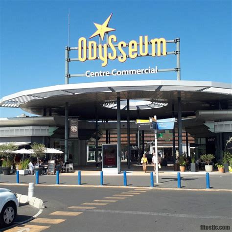 Centre commercial à Montpellier .